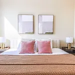 Outstanding 2Bdr Near Venice Beach - Gym-Pool-Free Parking